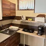 Demona Apartment Balatonboglar