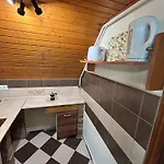 Demona Apartment *