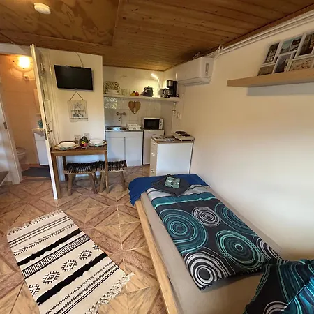 Demona Apartament Balatonboglár